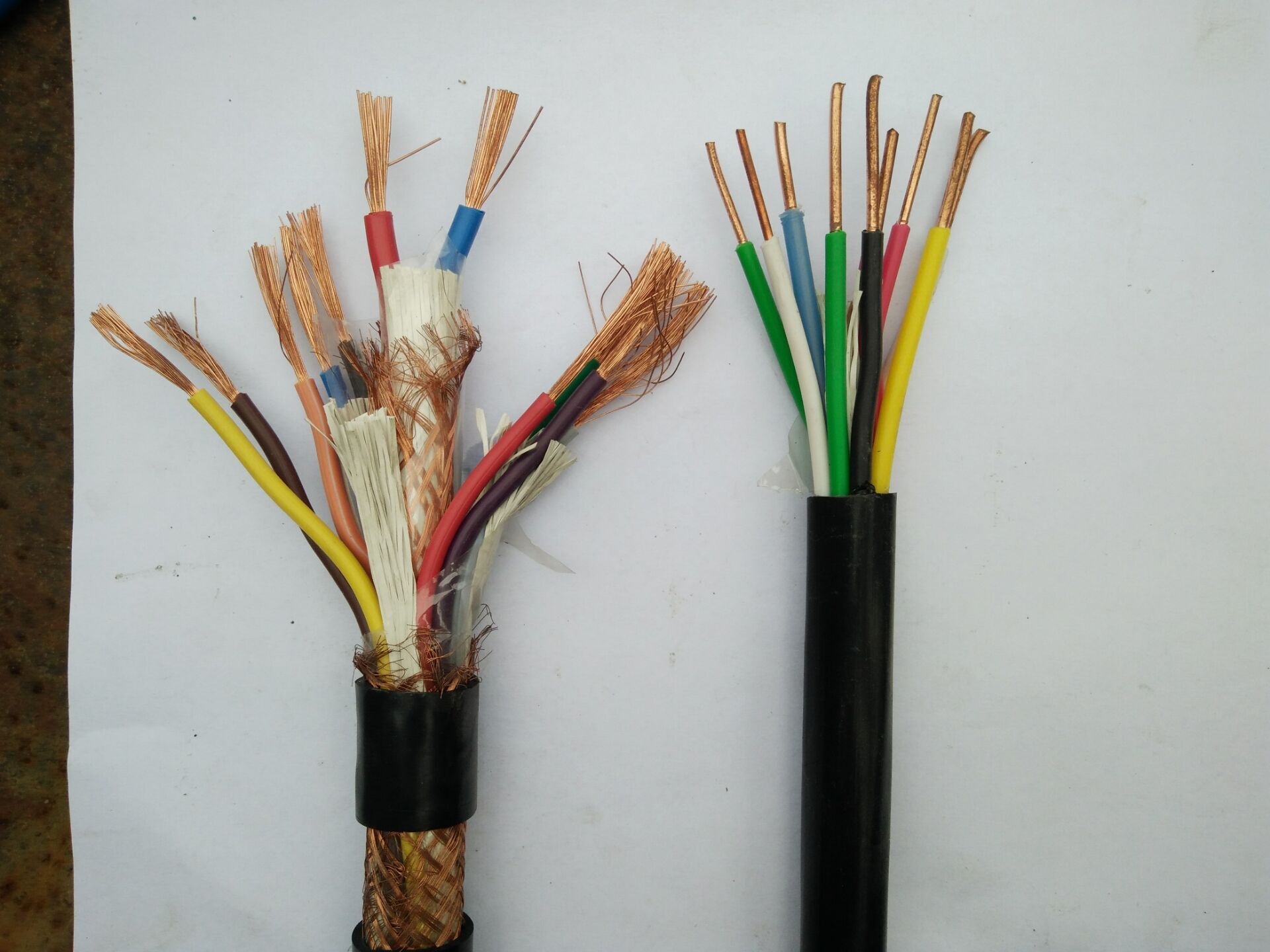 鋼絲鎧裝屏蔽控制電纜-KVVP32 工業(yè)控制系統(tǒng)的堅(jiān)固防線